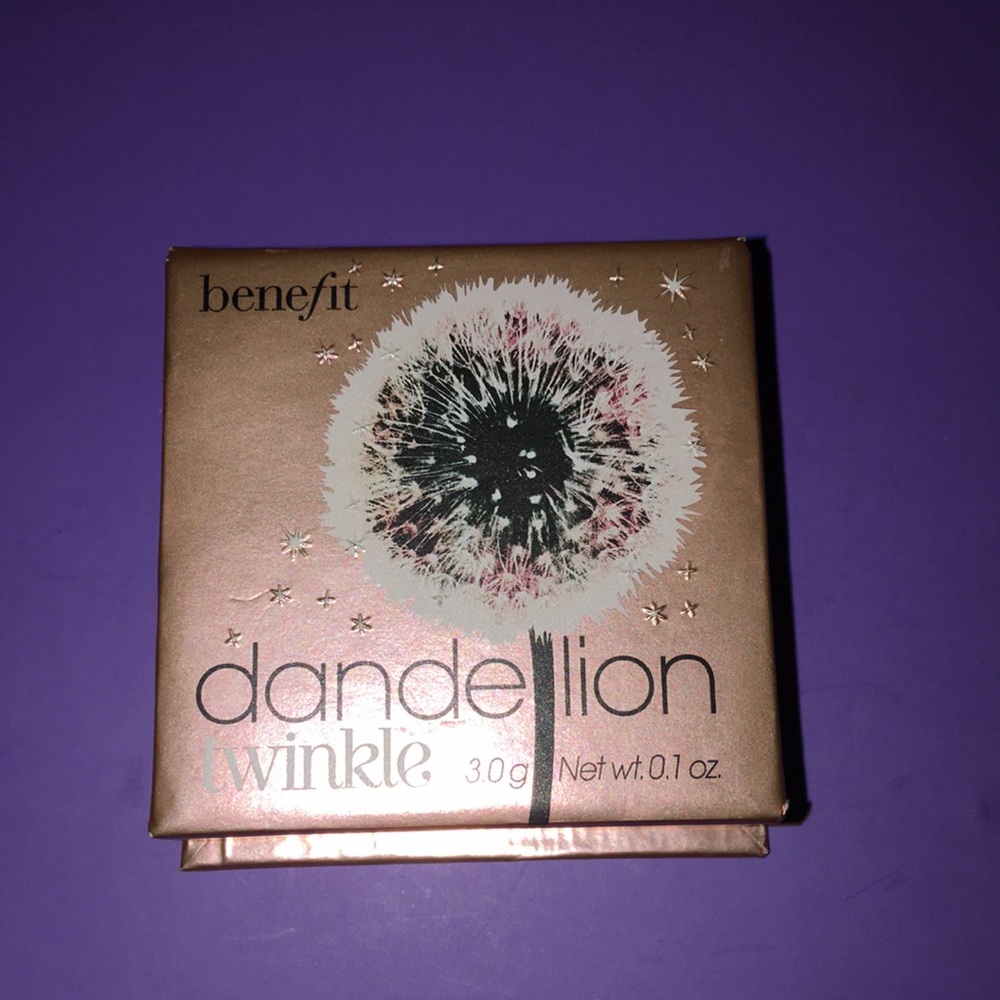 Benefit New Dandelion twinkle highlighter